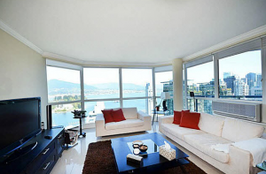 Palais 1415 W Georgia Vancouver