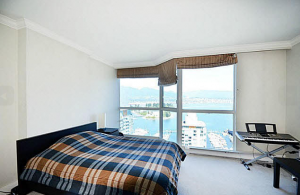 Palais 1415 W Georgia Vancouver